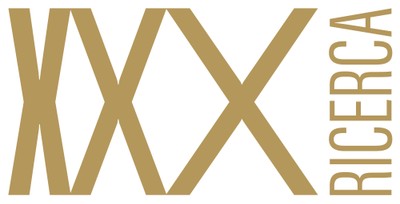 Tre XXX affiancate come logo trentennale