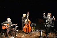 Giovedì 17 novembre ore 21: "TA-PUM canti di guerra, resistenza, amore e altre passioni...", con Paola Sabbatani Trio