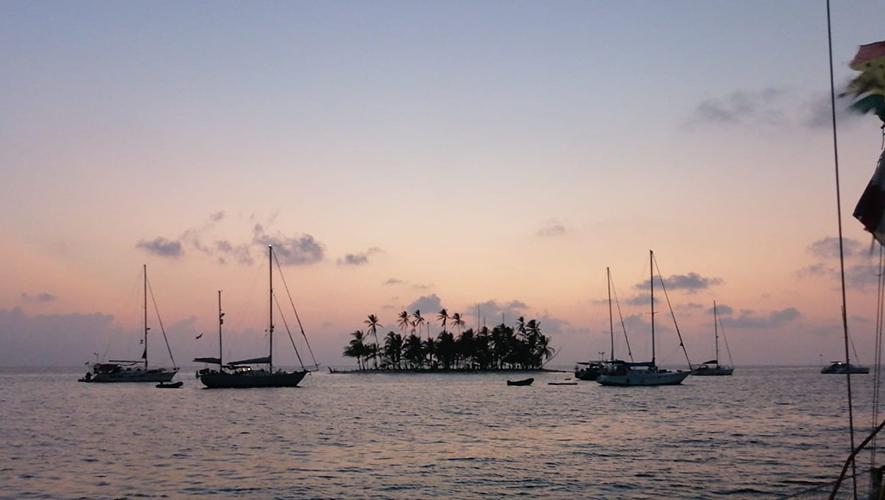 Unife - Caraibi | Erica Cilino e la laurea in barca dal mar di San Blas / bis