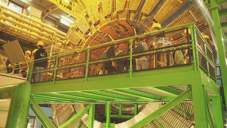 CERN | Scoperta con il super acceleratore LHC una nuova particella tetraquark
