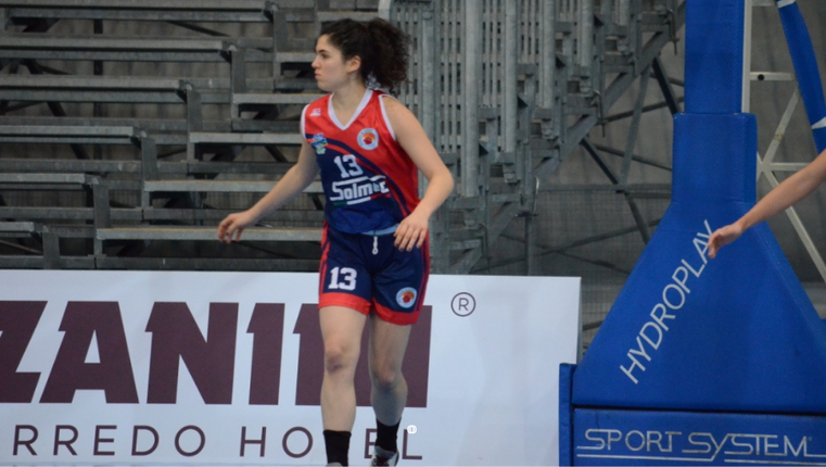 Sport e università | Intervista a Martina Viviani, la campionessa di basket che studia biotecnologie a Unife