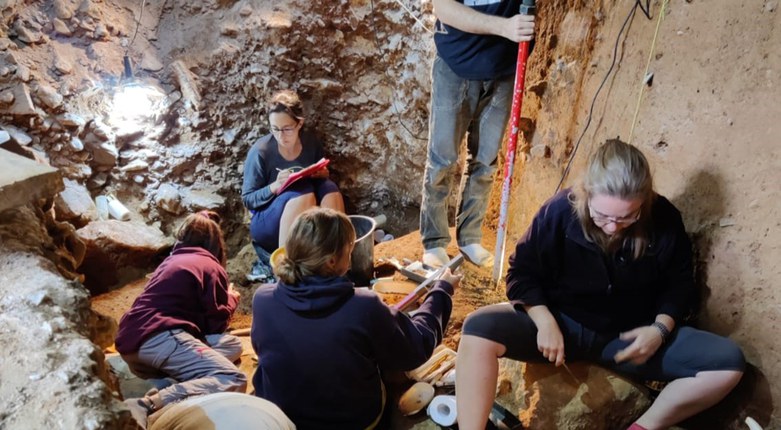 Grotta della Ciota Ciara | Unife scopre nuovi resti umani di 300mila anni fa