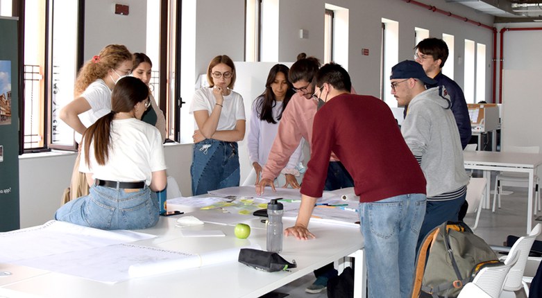 Classifica Censis | Unife al primo posto con il corso di Architettura. Ottimi risultati anche per l’occupabilità Classifica Censis | Unife al primo posto con il corso di Architettura. Ottimi risultati anche per l’occupabilità