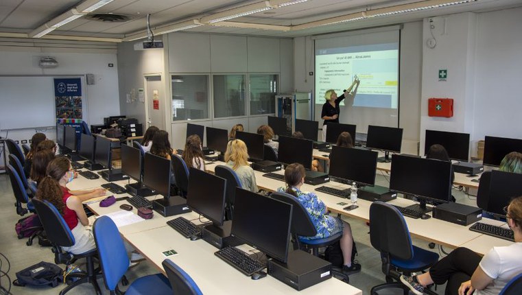 Ragazze Digitali | Al via il Summer Camp ICT per le studentesse delle scuole superiori Ragazze Digitali | Al via il Summer Camp ICT per le studentesse delle scuole superiori