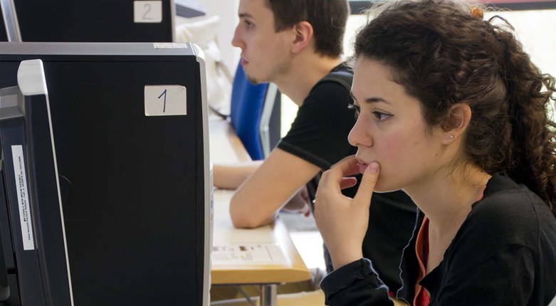 Ragazze Digitali ER | A Unife il Summer Camp ICT per le studentesse delle scuole superiori