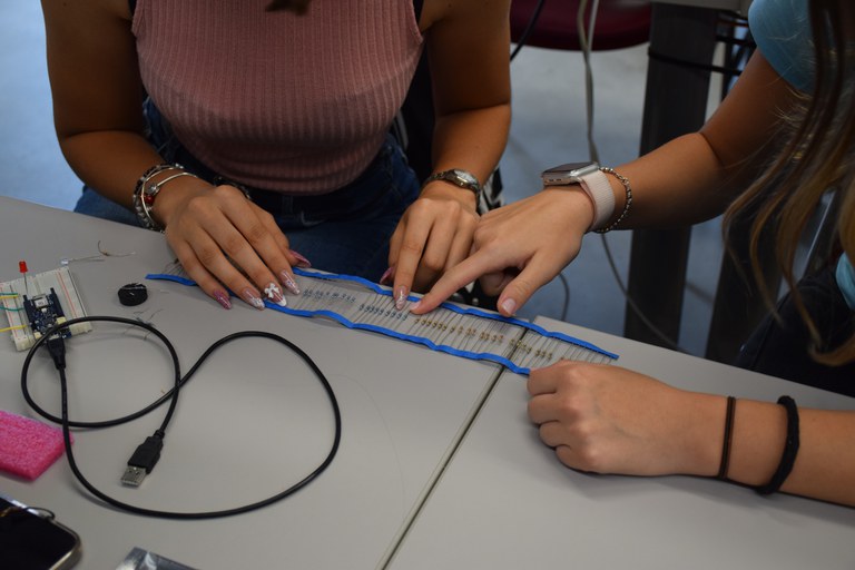 lab ragazze digitali er 24.JPG