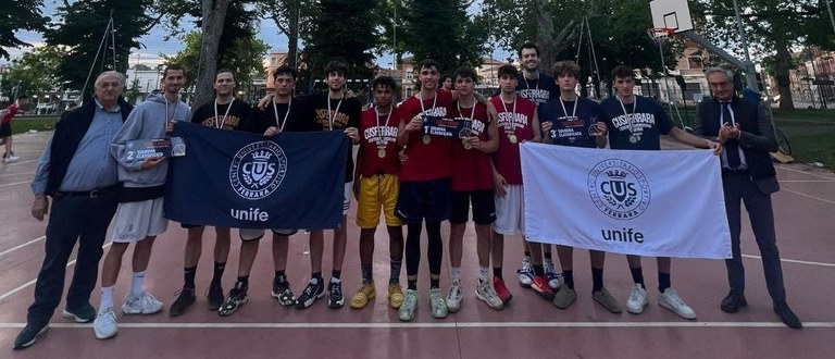 street basket il podio della manifestazione.jpg