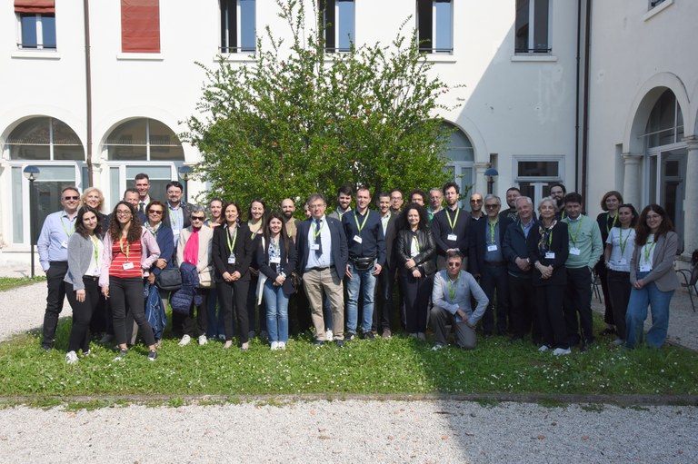 foto di gruppo INdAM Day 2025.JPG