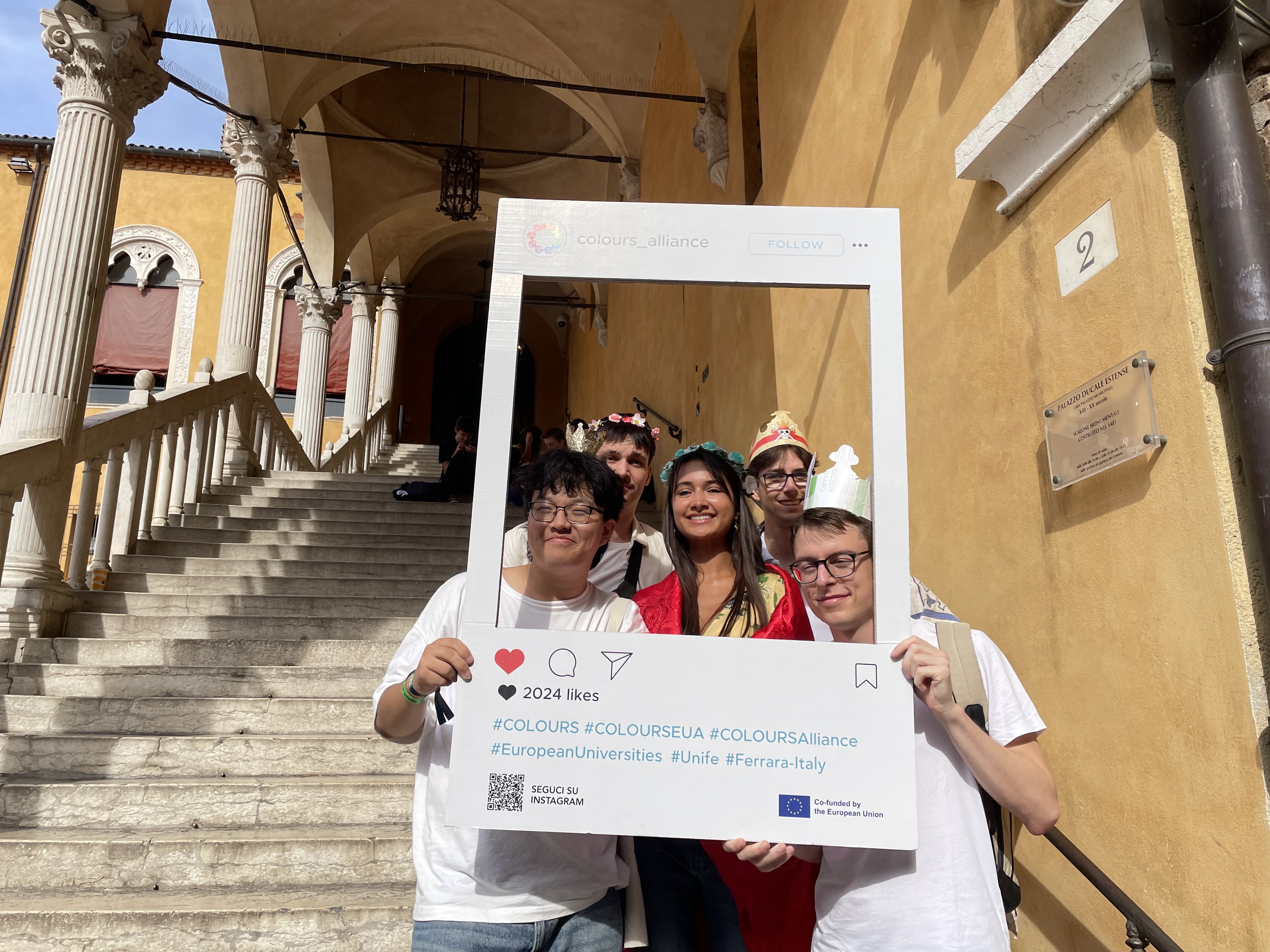 Treasure Hunt photo boot COLOURS