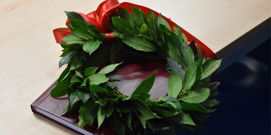 Almalaurea 2025 | Alta attrattività, soddisfazione e occupazione sopra la media per le laureate e i laureati Unife