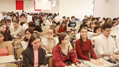 Anno accademico 2025/2026 | L'augurio di buon inizio della Rettrice Laura Ramaciotti a studentesse e studenti