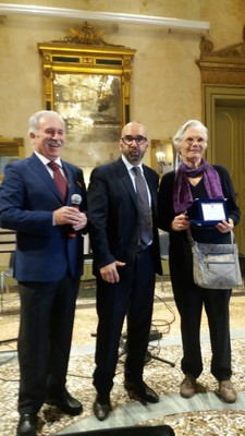 Consegna Targa 25° anno di iscrizione Consegna Targa 25° anno di iscrizione